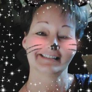 Meet your Posher, Pamela